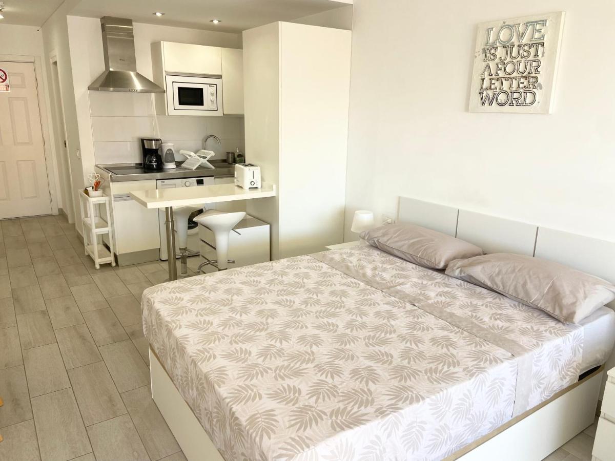 Top Floor, Panoramic Studio, Heated Pool Los Cristianos  Exteriér fotografie